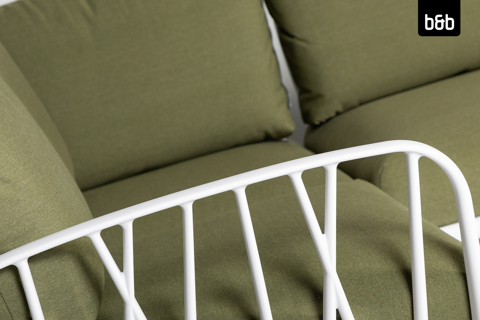 2408-bb-a-76477-nardi_komodo_weiss-loungesofa_5sitzer_kissen_dschungel-gruen-02-157.jpg
